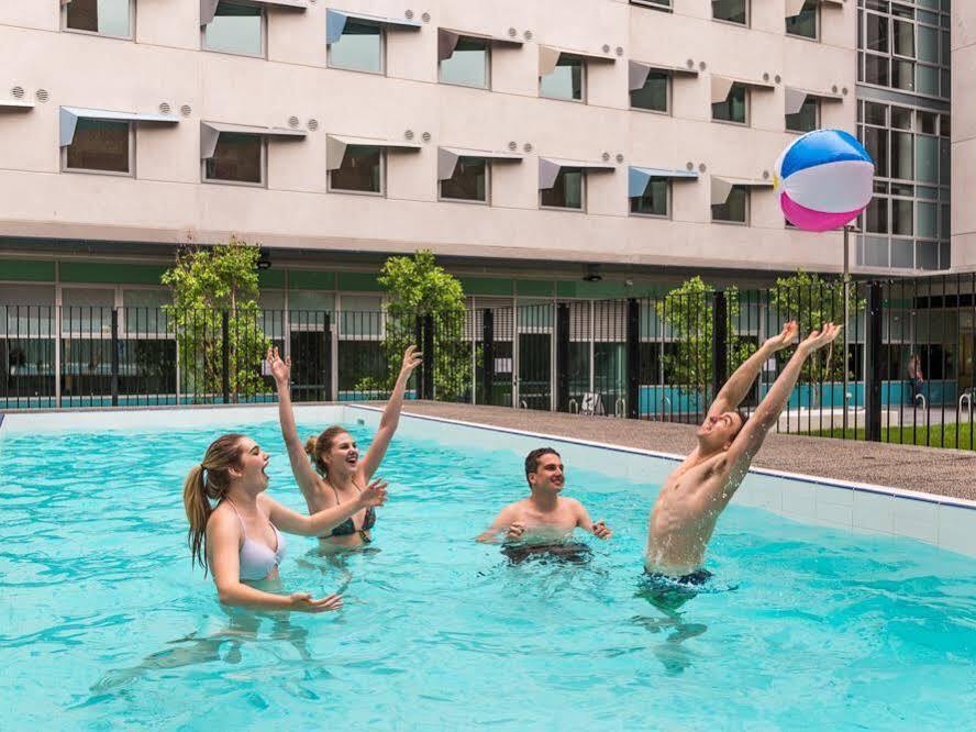 Student Village Melbourne Exterior photo